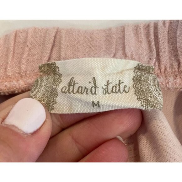 Alter'd State Flowing Elastic Waistband Shorts Blush Pink Size Medium - Picture 5 of 6